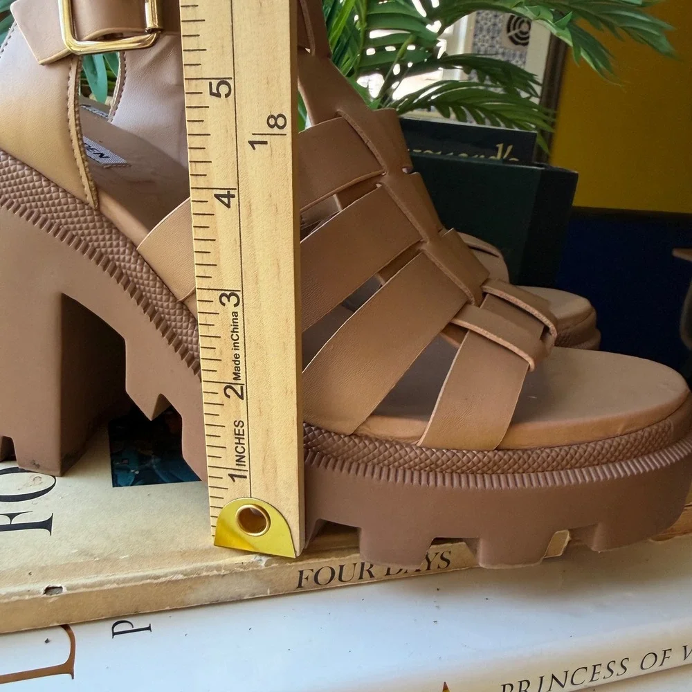 Steve Madden steve madden